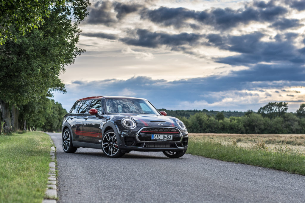 Test Mini Cooper JCW Clubman 2017: Mini plivající oheň