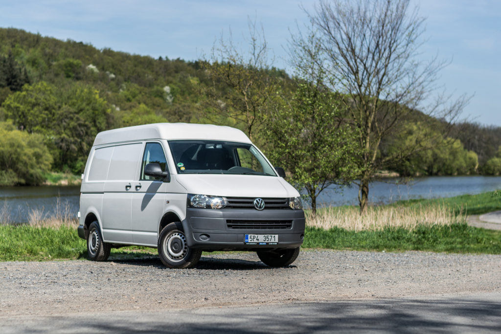 Test Volkswagen Transporter 2.0 TDI 2013: Bílá dodávka (+VIDEO)