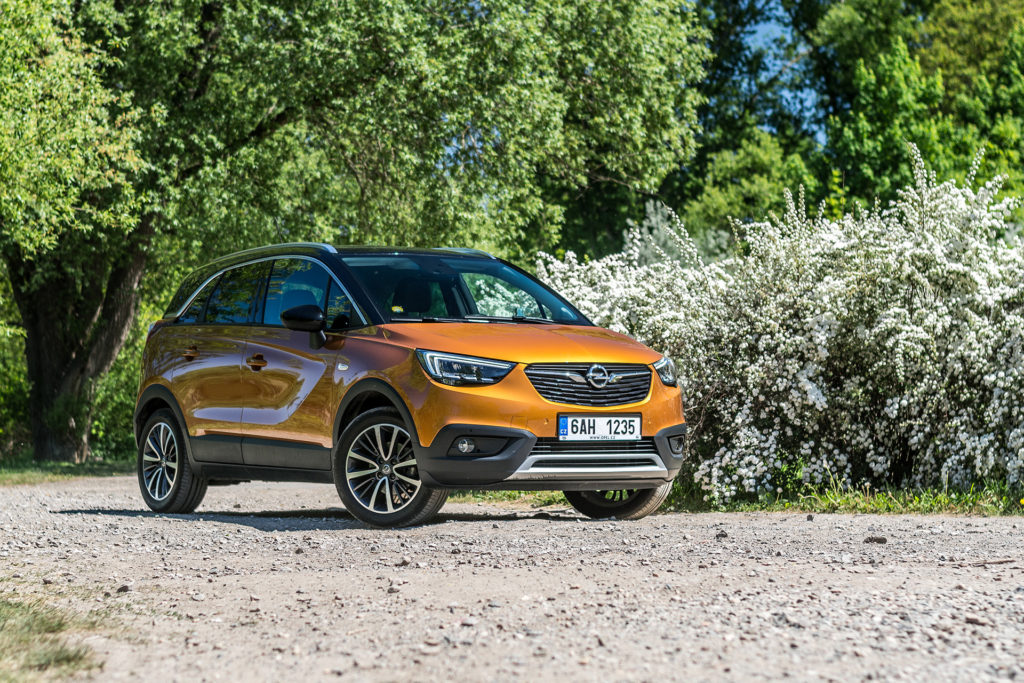Test Opel Crossland X 2018: Parťák na dlouhé cesty (+VIDEO)