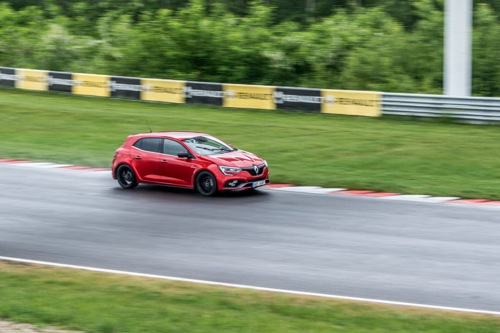 Renault Megane R.S. 2018: První okruhové dojmy (+VIDEO)