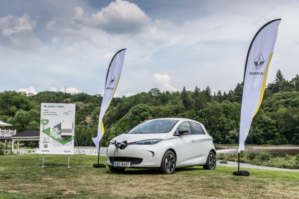 Renault přiváží elektromobily do ČR