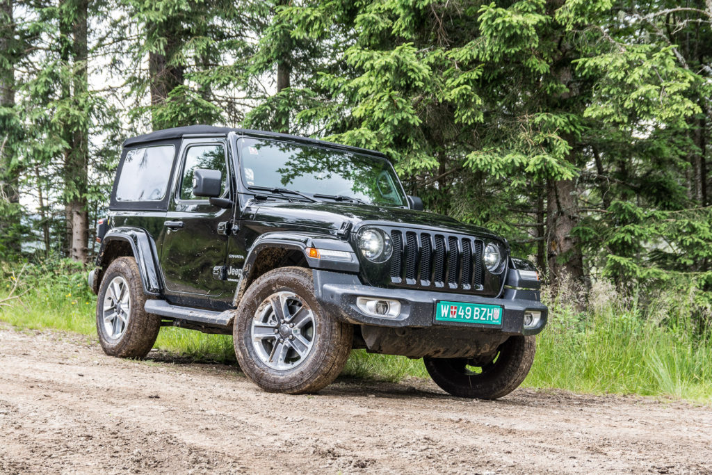 Test Jeep Wrangler 2018: Terén zvládá levou zadní (+VIDEO)