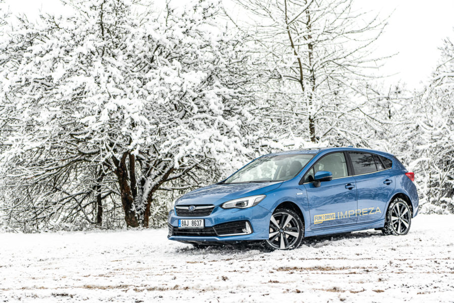 Test Subaru Impreza 2.0i-E S e-Boxer: Elektrifikace drobná, ale znatelná