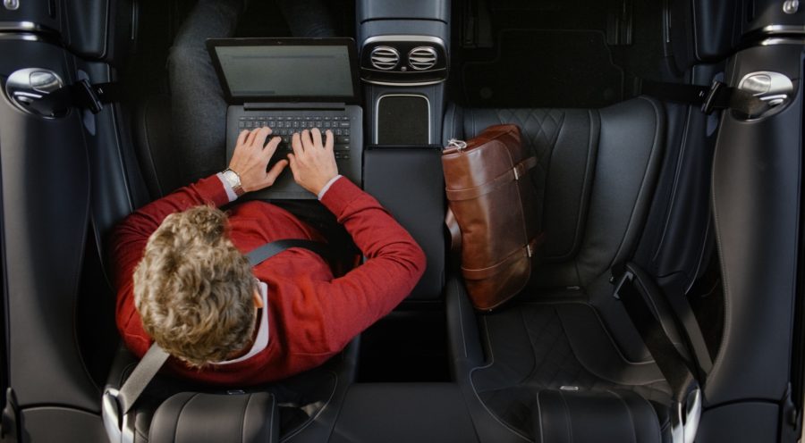 Češi v Uberu zapomínají brýle a klíče, ve světě se ztratil i zub a neprůstřelná vesta