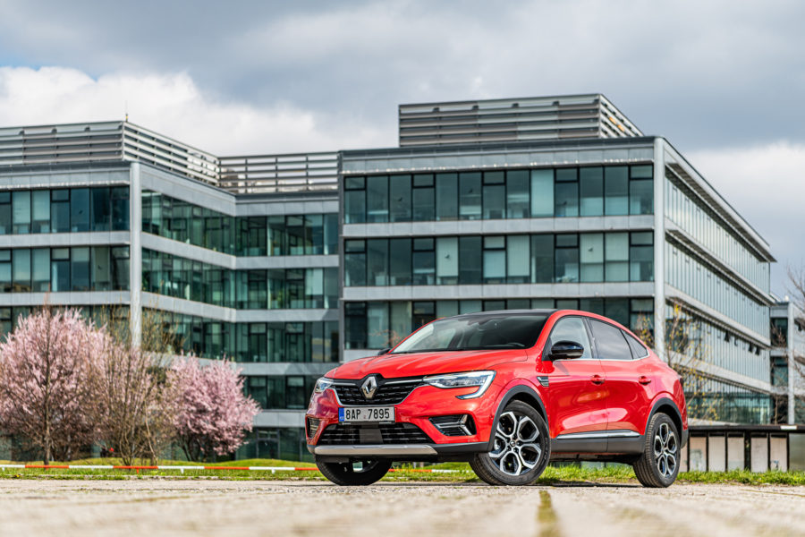 Renault Arkana E-Tech Hybrid 145: Úspornější a ne o moc dražší
