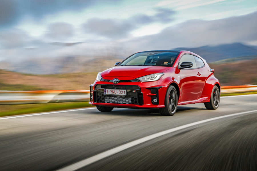 O Toyotu GR Yaris je takový zájem, že automobilka prodloužila výrobu