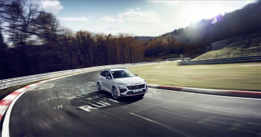 Hyundai Kona N zná českou cenu, díky slevě je hodně pod milion