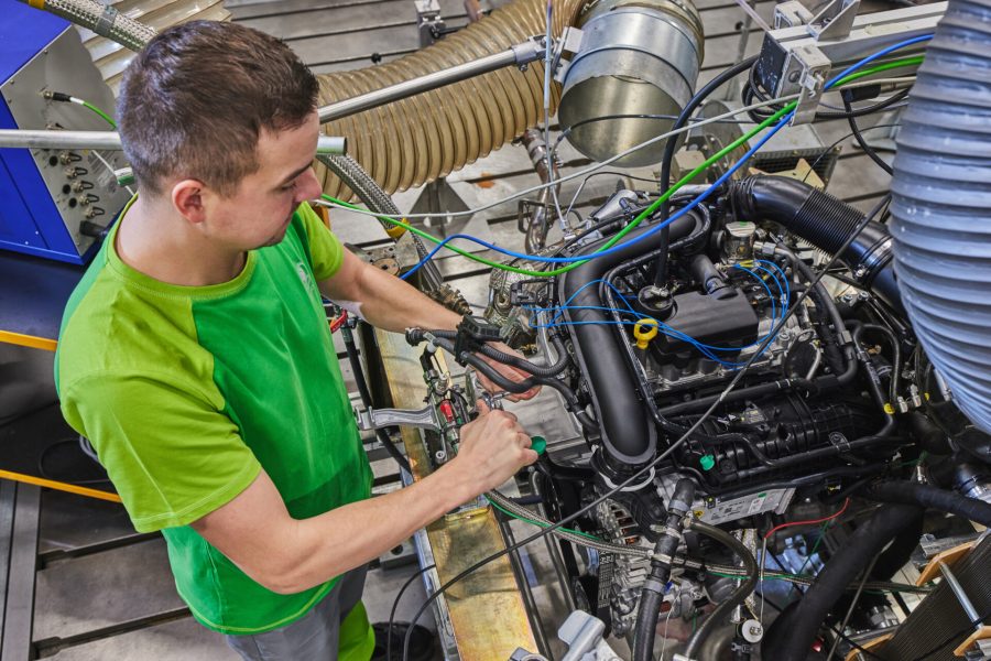 Oddělení Technického vývoje Škody nemá na starosti jen motory