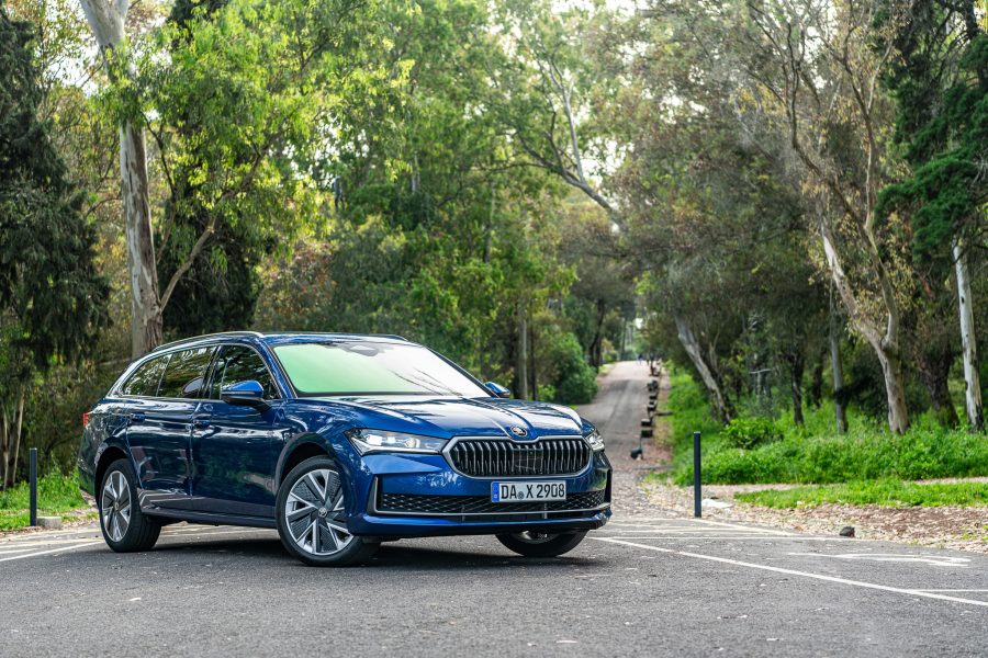 Nová Škoda Superb Combi: První jízdní dojmy