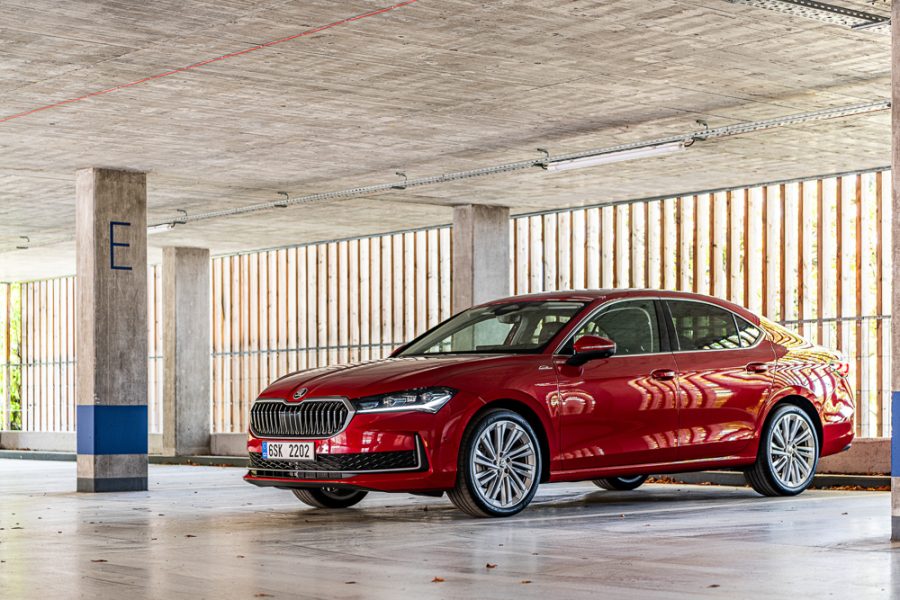 Škoda Superb 1,5 TSI: Základ naprosto stačí