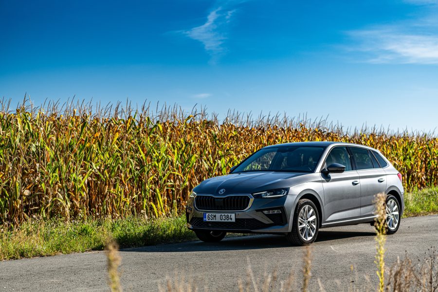 Škoda Scala 1,0 TSI DSG: Dokonalé auto pro tajného agenta