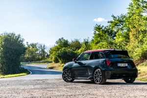 Mini Cooper SE 2024