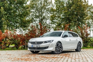 Peugeot 508 SW GT hybrid 225 2020