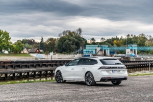 Peugeot 508 SW GT hybrid 225 2020
