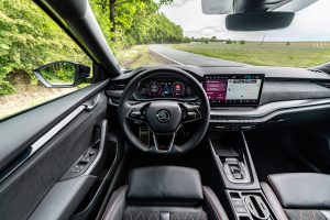 Skoda Octavia RS 2025