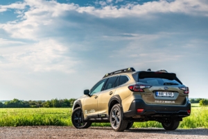 Subaru Outback Field 2021