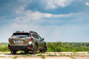 Subaru Outback Field 2021