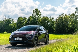 Toyota C-HR 2024