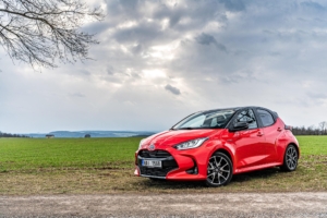 Toyota Yaris hybrid 2021