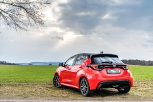 Toyota Yaris hybrid 2021