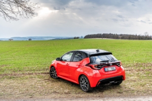 Toyota Yaris hybrid 2021