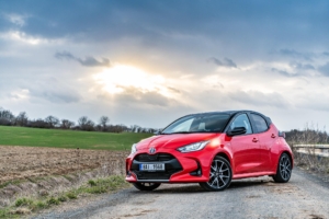 Toyota Yaris hybrid 2021