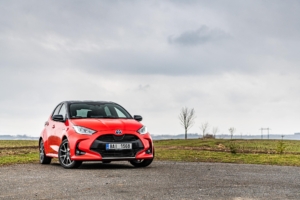 Toyota Yaris hybrid 2021
