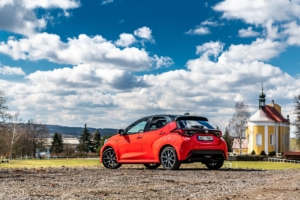 Toyota Yaris hybrid 2021