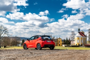 Toyota Yaris hybrid 2021