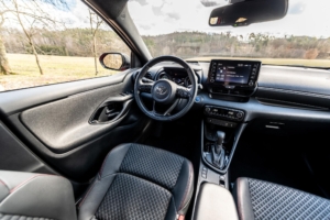 Toyota Yaris hybrid 2021