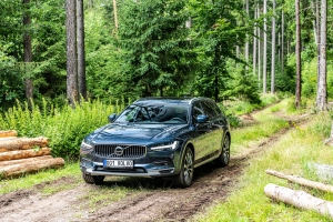 Volvo V90 CC 2021