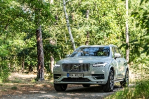 Volvo XC90 B6