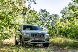 Volvo XC90 B6
