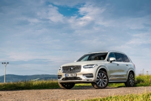 Volvo XC90 B6
