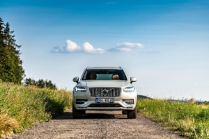 Volvo XC90 B6