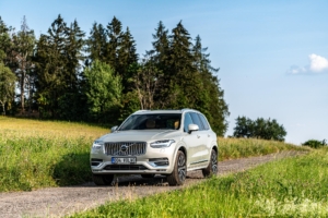 Volvo XC90 B6