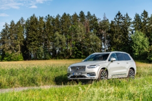 Volvo XC90 B6