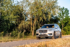 Volvo XC90 B6