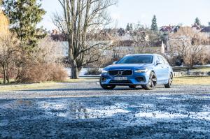Volvo V90