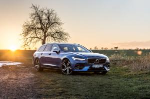 Volvo V90
