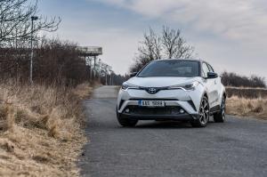Toyota C-HR hybrid