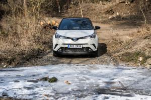 Toyota C-HR hybrid