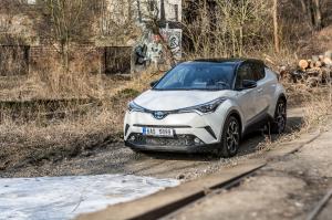 Toyota C-HR hybrid