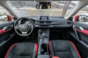 Lexus CT 200h