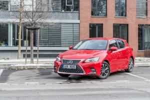 Lexus CT 200h